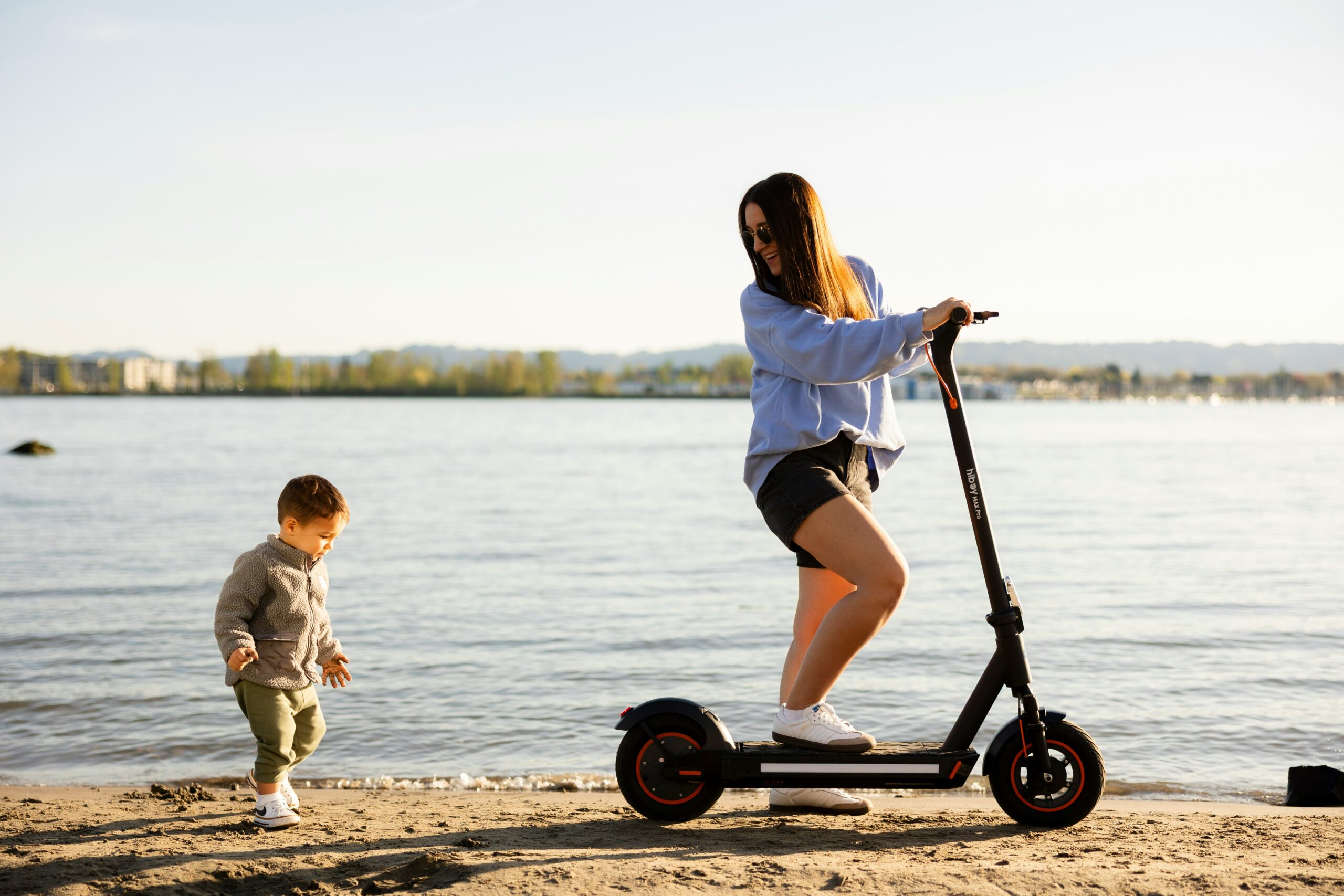 The Future of Transportation: Hoverboard Scooter