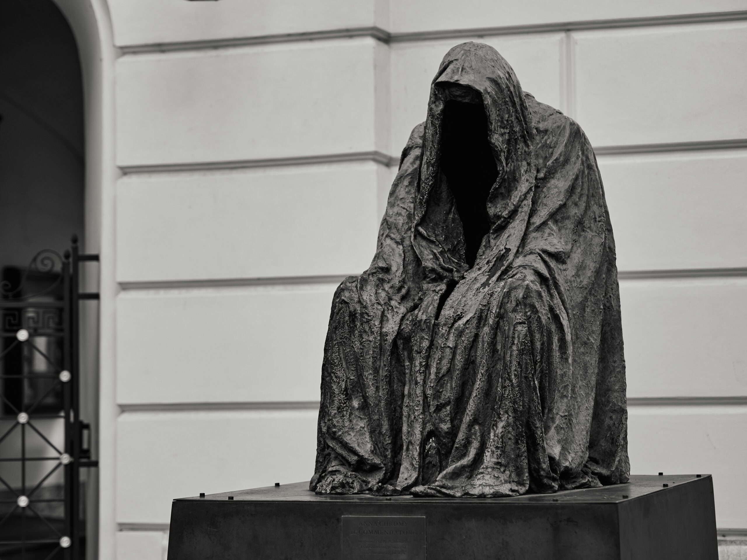 Unveiling the Mysterious Apollo Ghost