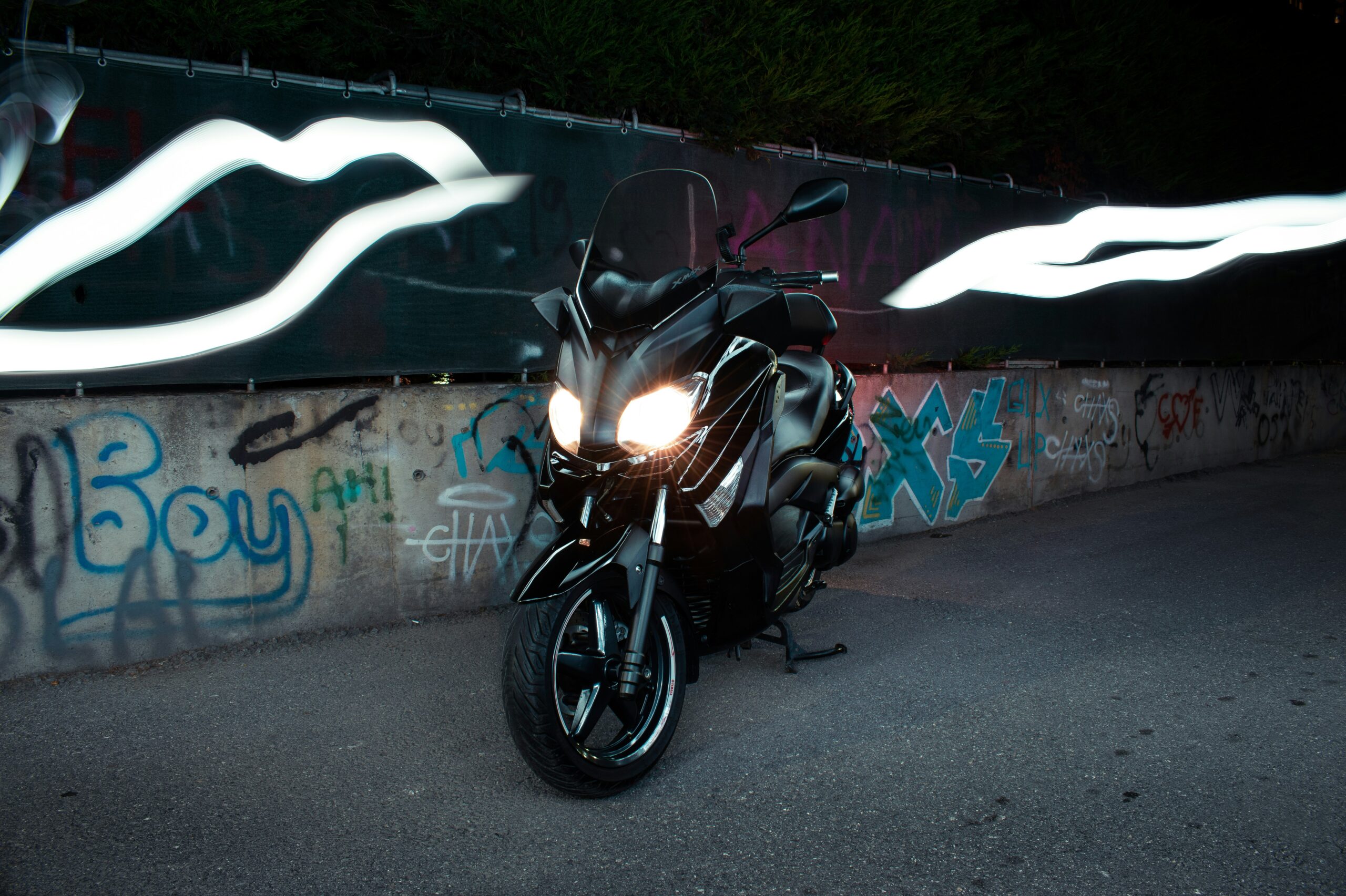 The Ultimate Guide to the Piaggio MP3 530